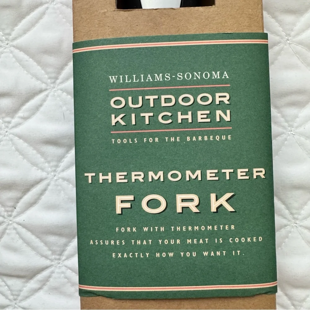 Williams Sonoma Outdoor Kitchen Thermometer Fork Digital Display Grill Dad Gift